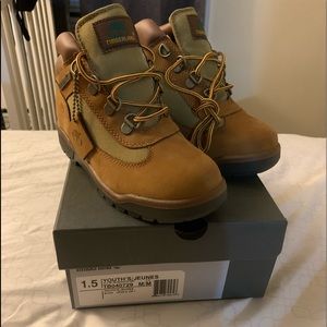 *BRAND NEW* Youth Timberlands 1.5